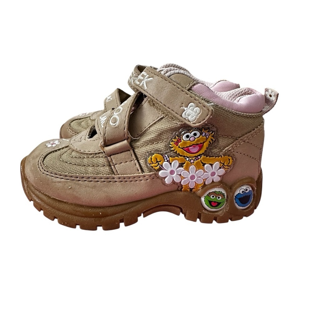 Vintage Sesame Street Hiker Boots Size 8 - Picture 2 of 12